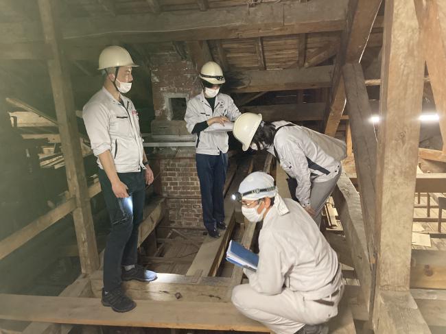 仁風閣小屋裏