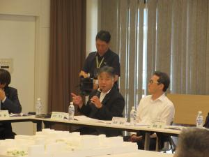 会議風景２