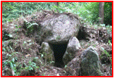 積石塔（古墳）の画像