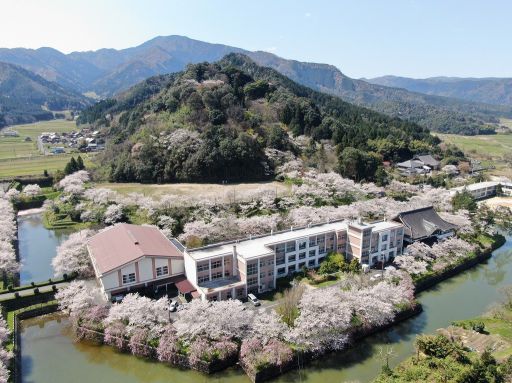 鹿野学園　王舎城学舎
