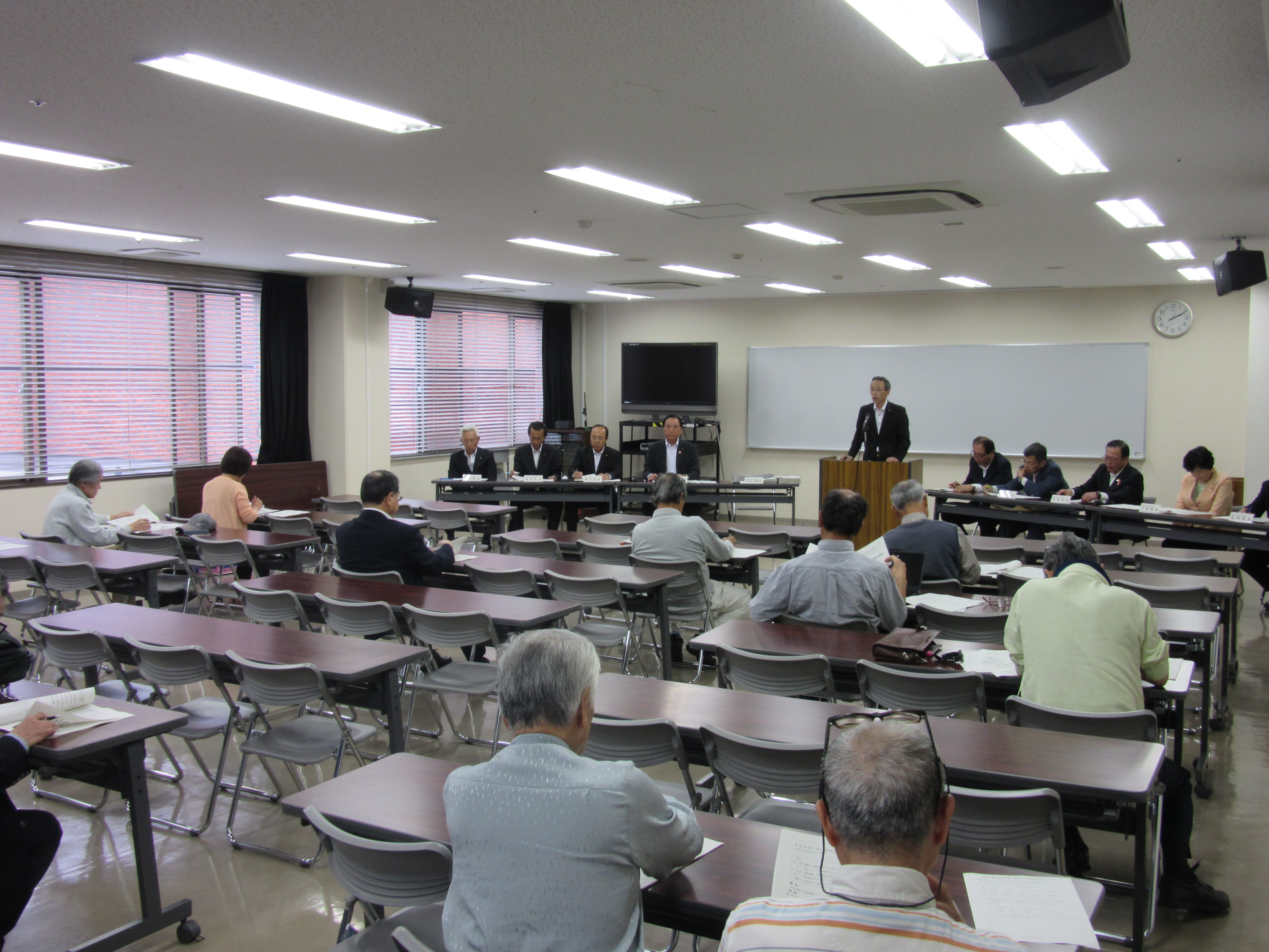 5月13日の市民説明会の様子