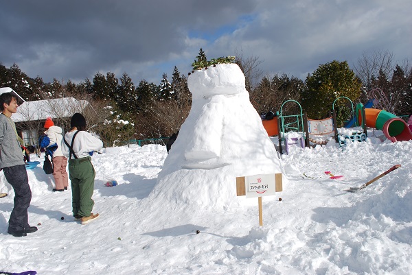 特別賞　作品（15）「スペースモアイ」